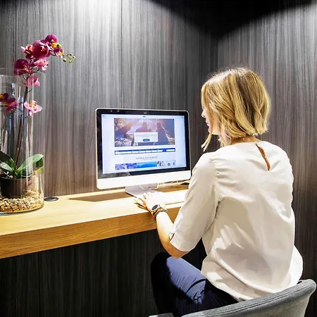 Novotel Centro Otel 4*