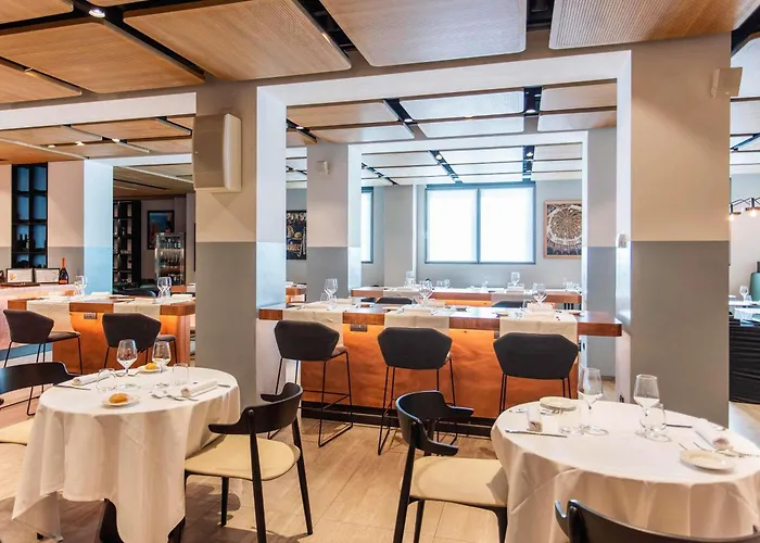 Novotel Centro 4* 파르마