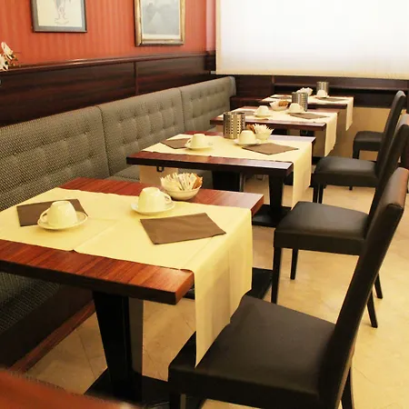 Novotel Centro 4* 帕爾馬