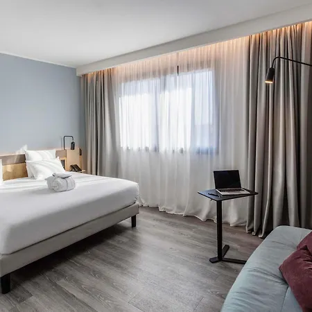 فندق Novotel Centro