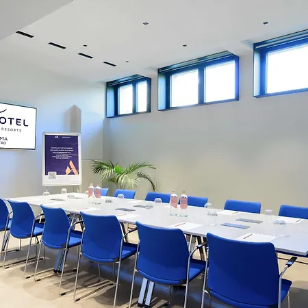 Novotel Centro فندق بارما