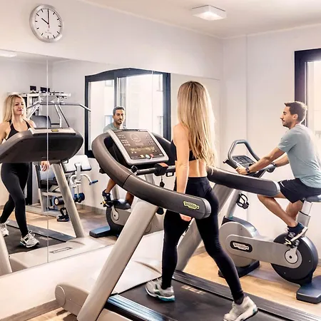 Novotel Centro فندق بارما