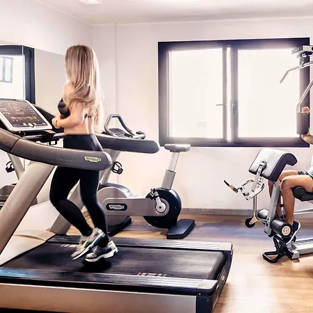 Novotel Centro بارما