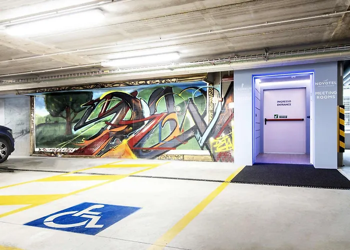 Hotel Novotel Centro Parme