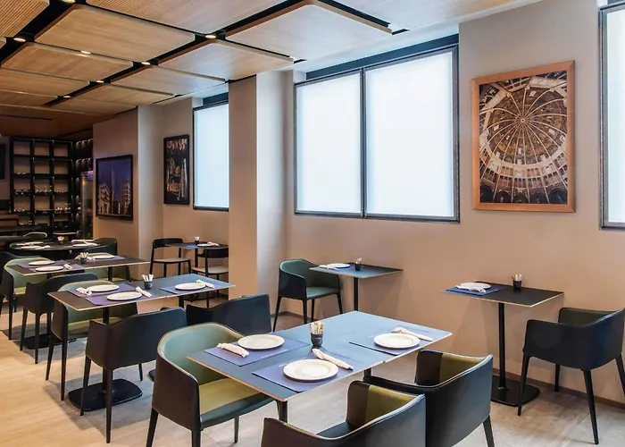 Hotel Novotel Centro 4*